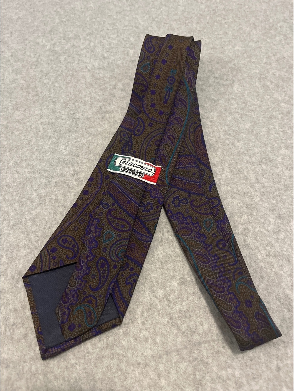 Vintage Giacomo Italia Gray Paisley Italian Silk Tie 56” - Picture 2 of 3